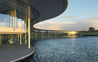 Illustration for article titled A visit to the McLaren Technical Centre